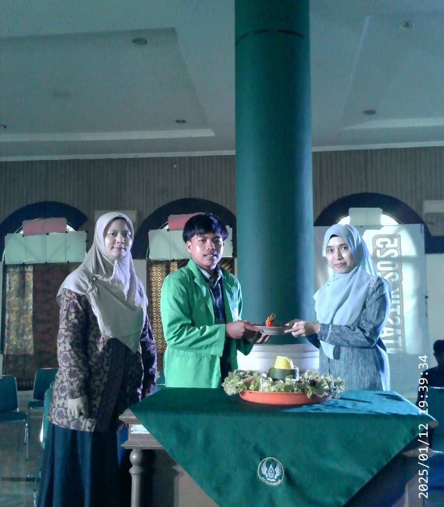 AKSARA ALJABAR “Keselarasan Matematika dan Sastra”