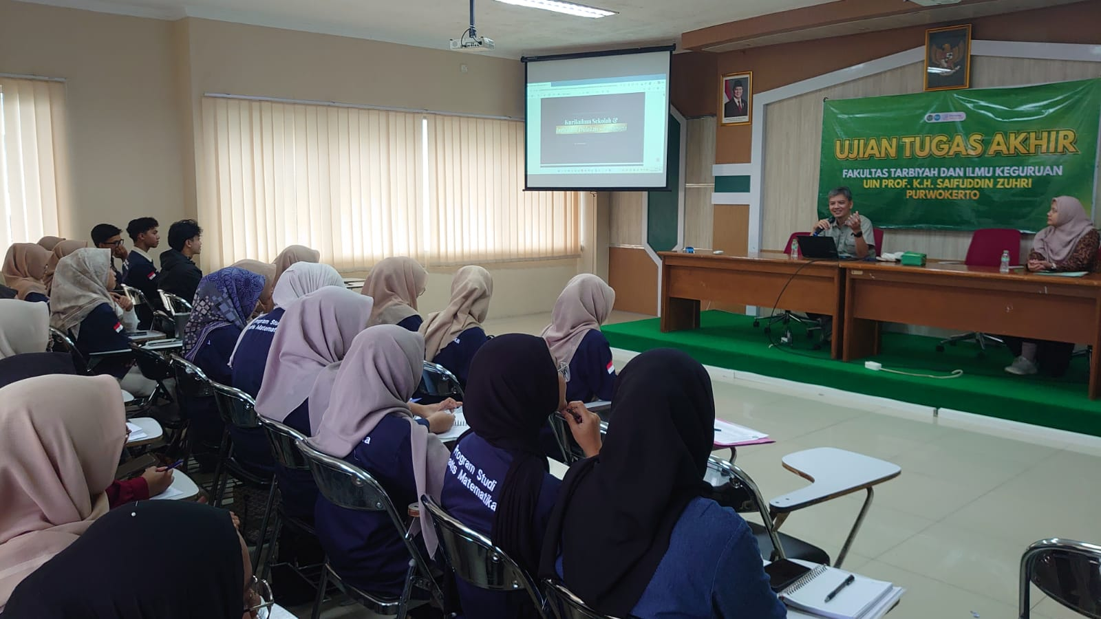 Menguatkan Literasi Kurikulum: Kuliah Tamu Tadris Matematika UIN Saizu Hadirkan Ahli dari UNY